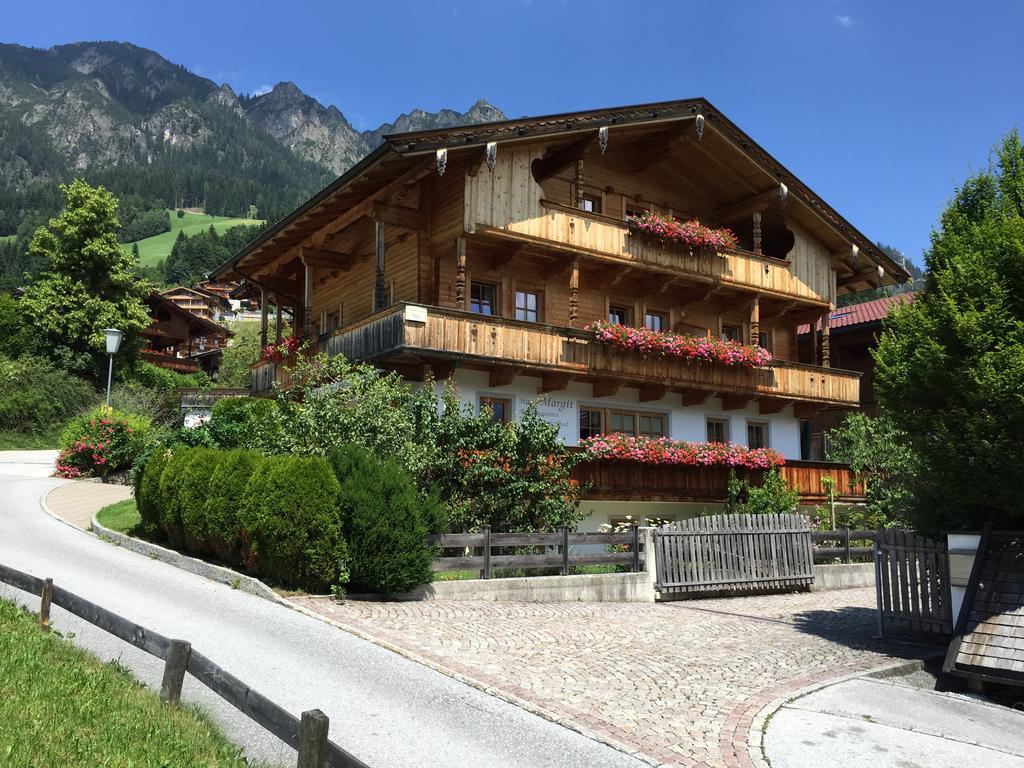 Wellnessappartements Margit 阿尔卑巴赫 外观 照片